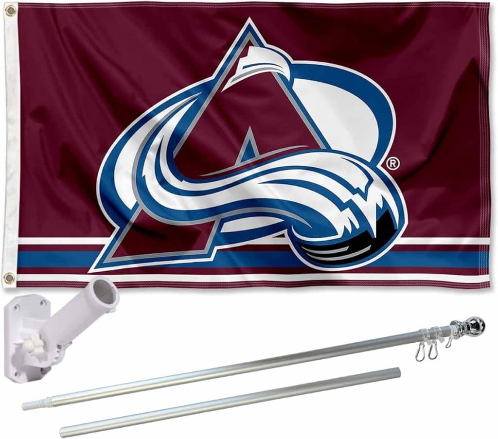 Test du set de mât et support WinCraft pour drapeau Colorado Avalanche