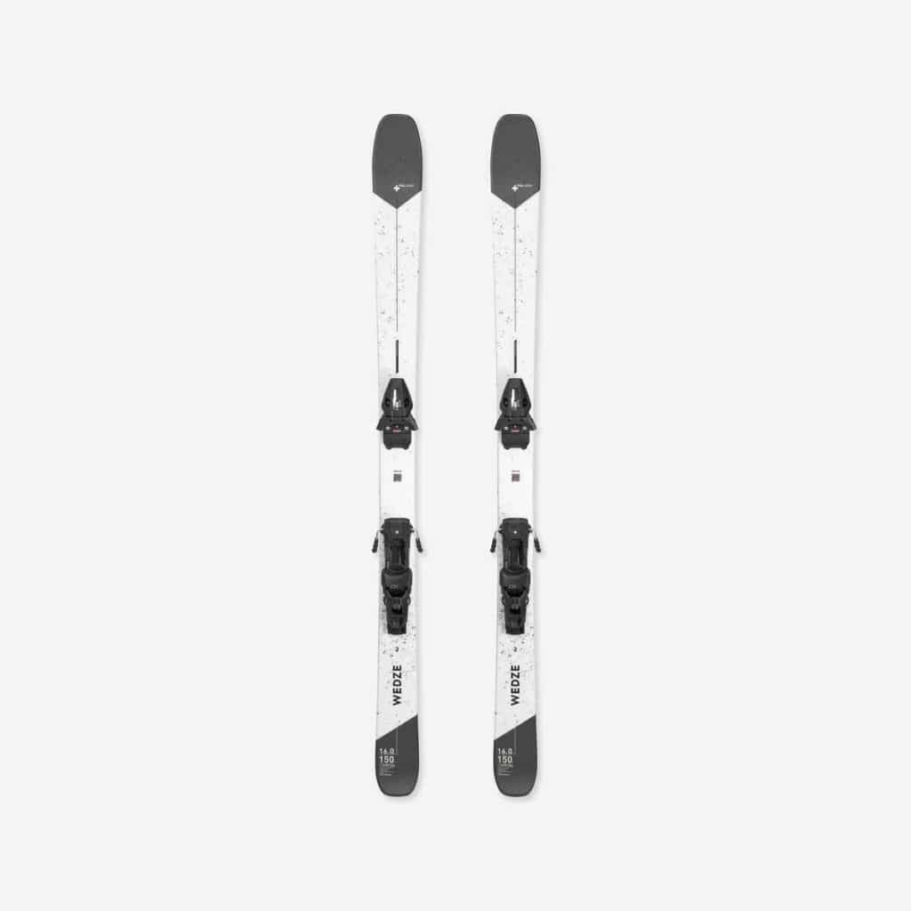 Test du ski alpin homme Cross 150+ noir blanc chez Decathlon